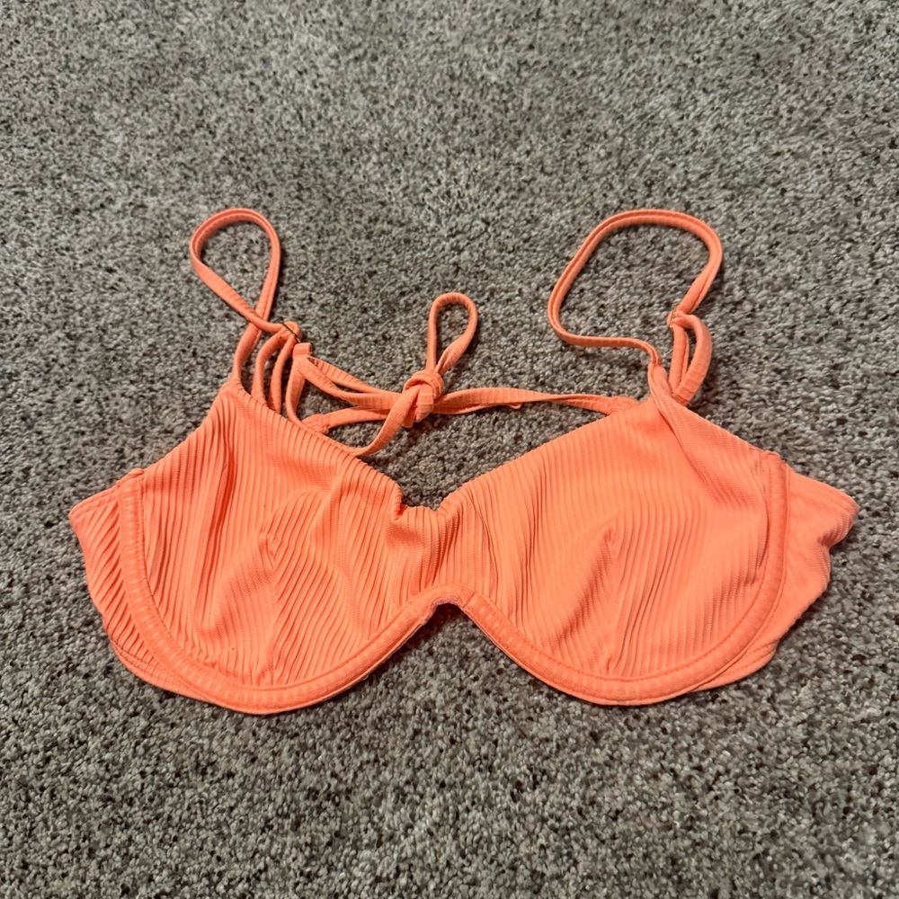 Hollister Women’s  Ribbed Bikini Top Orange / Small 36A, 34B, 32c Coral